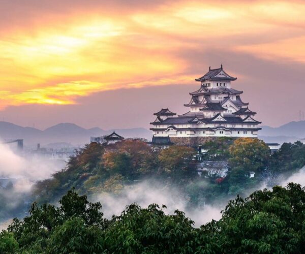 Half-day Himeji Castle Town Bike Tour