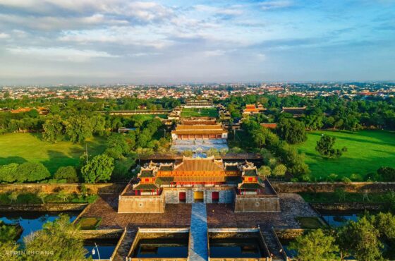 HALF-DAY TOUR (IMPERIAL CITADEL & KHAI DINH TOMB)